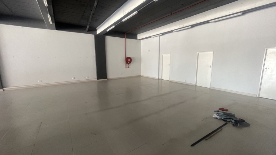 To Let commercial Property for Rent in Woodstock Western Cape